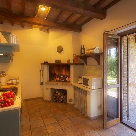 Fattoria Di Vibio Hotel Monte Castello di Vibio Екстериор снимка