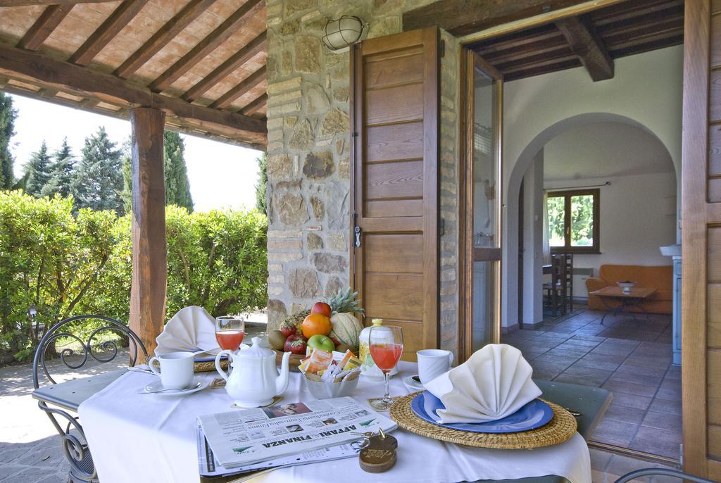 Fattoria Di Vibio Hotel Monte Castello di Vibio Стая снимка