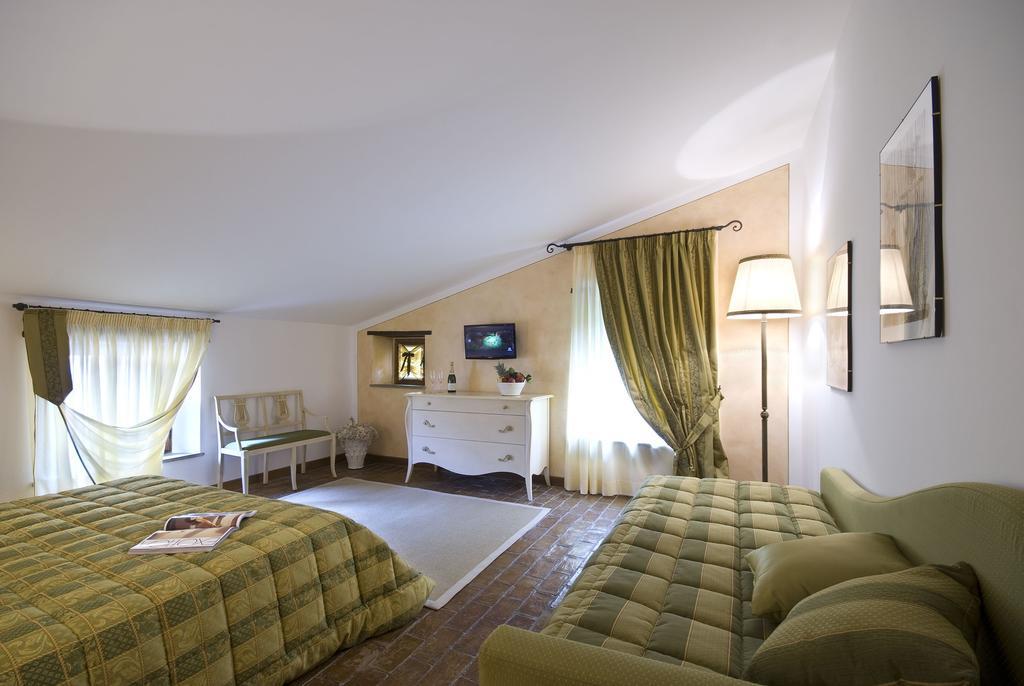 Fattoria Di Vibio Hotel Monte Castello di Vibio Стая снимка